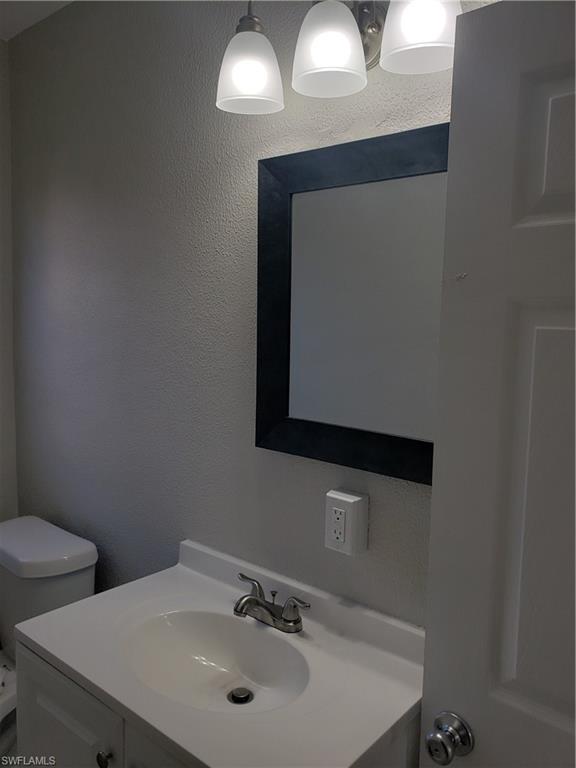 204 1st St Property Photo 13