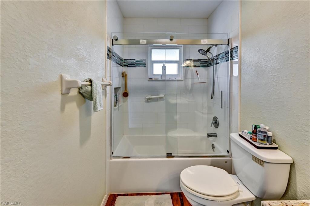 4259 Island Cir 3 Property Photo 18