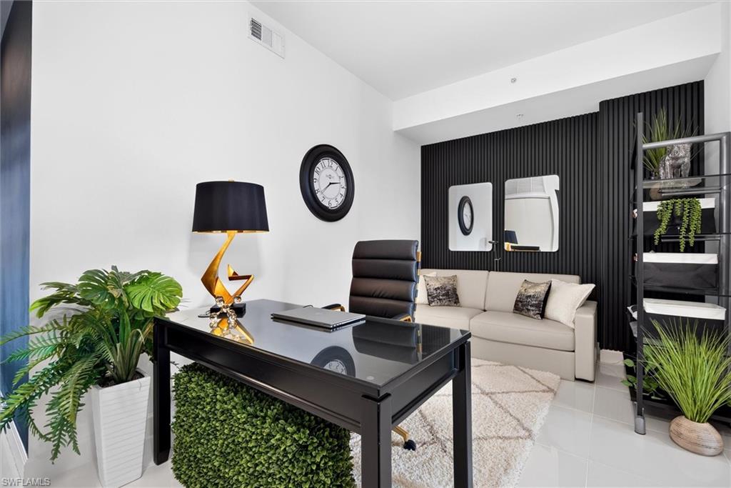 3000 Oasis Grand Blvd Mph3 Property Photo 6