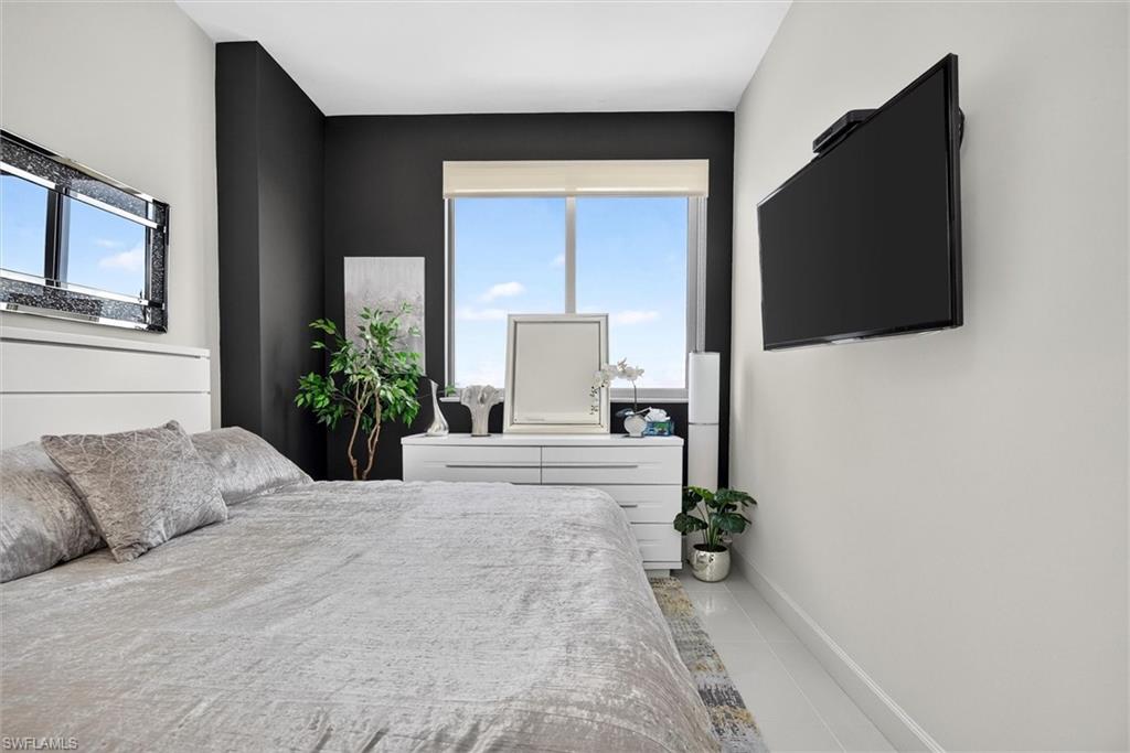 3000 Oasis Grand Blvd Mph3 Property Photo 26