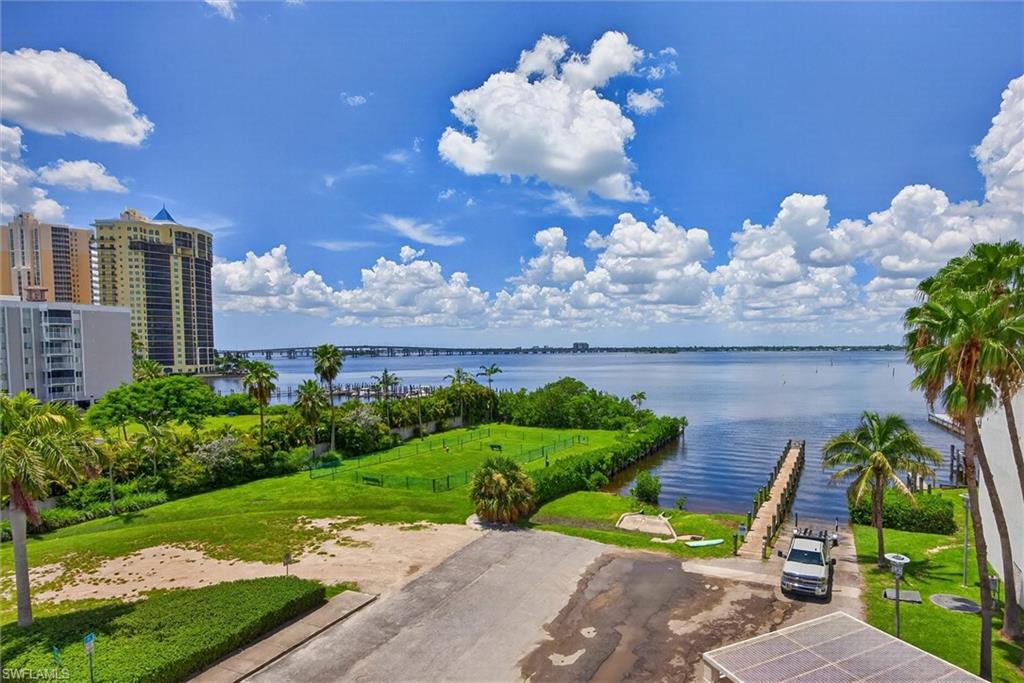 3000 Oasis Grand Blvd Mph3 Property Photo 40