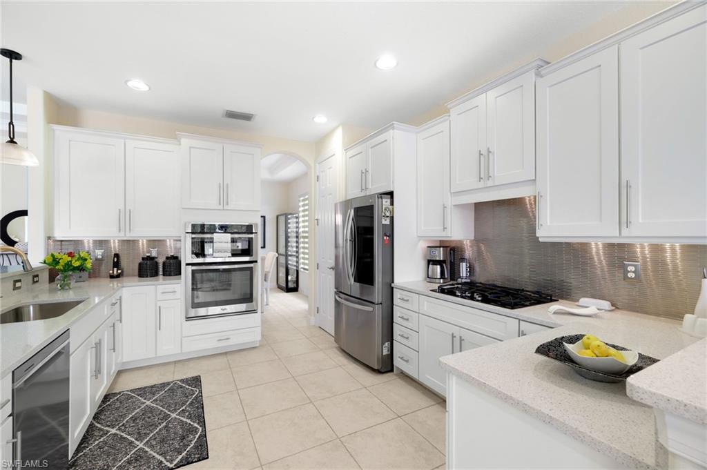 23452 Sanabria Loop Property Photo 19