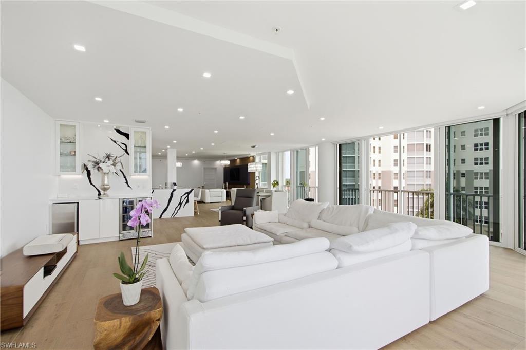 14250 Royal Harbour Ct 715 Property Photo 17