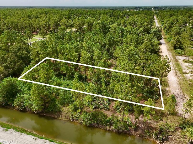 1201 Louis Ave Property Photo 3