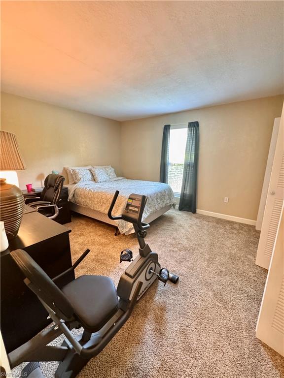 12658 Kenwood Ln B Property Photo 24
