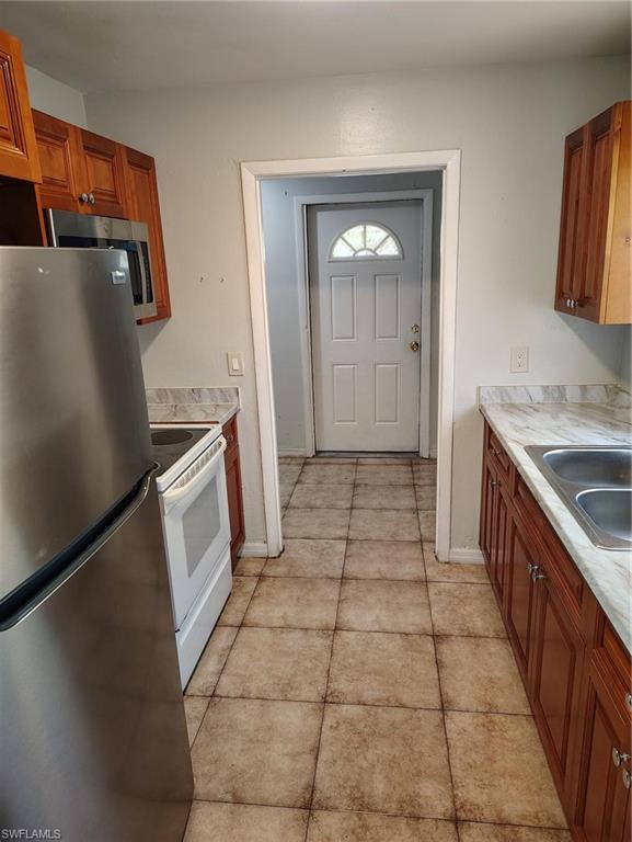 2709 Jackson Property Photo 3