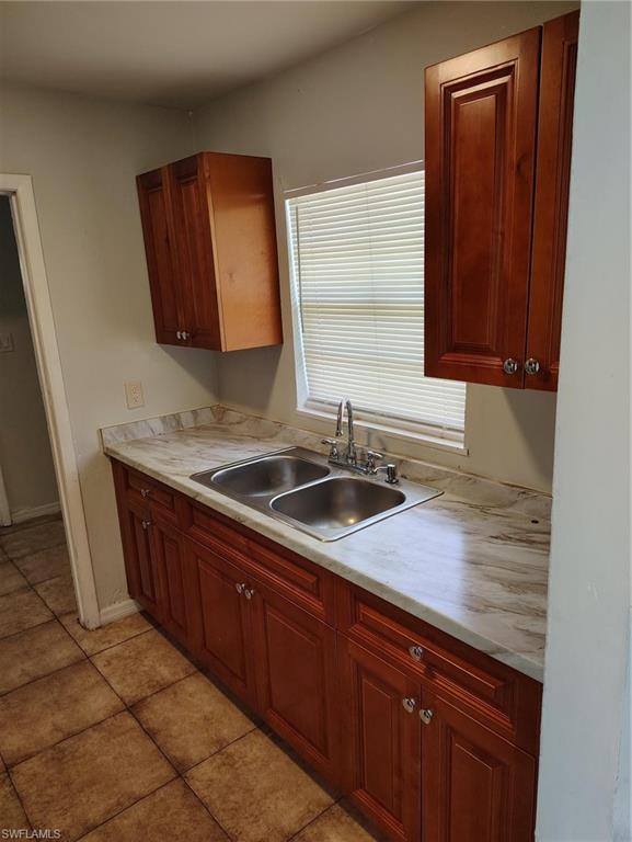 2709 Jackson Property Photo 5
