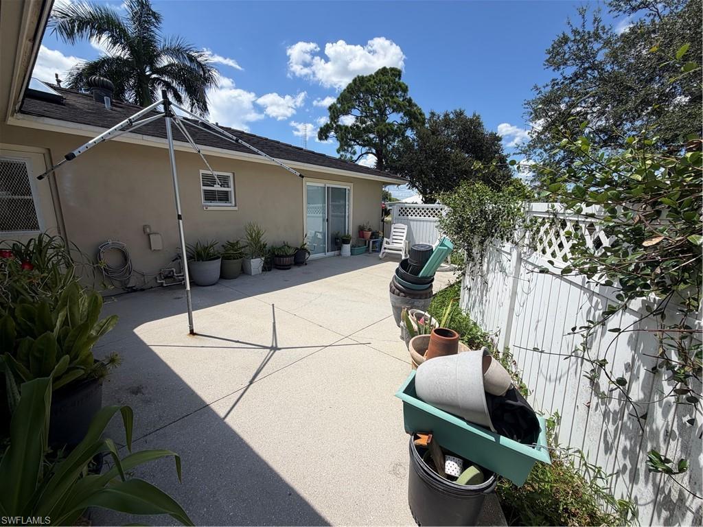 1398 Sunrise Dr Property Photo 5