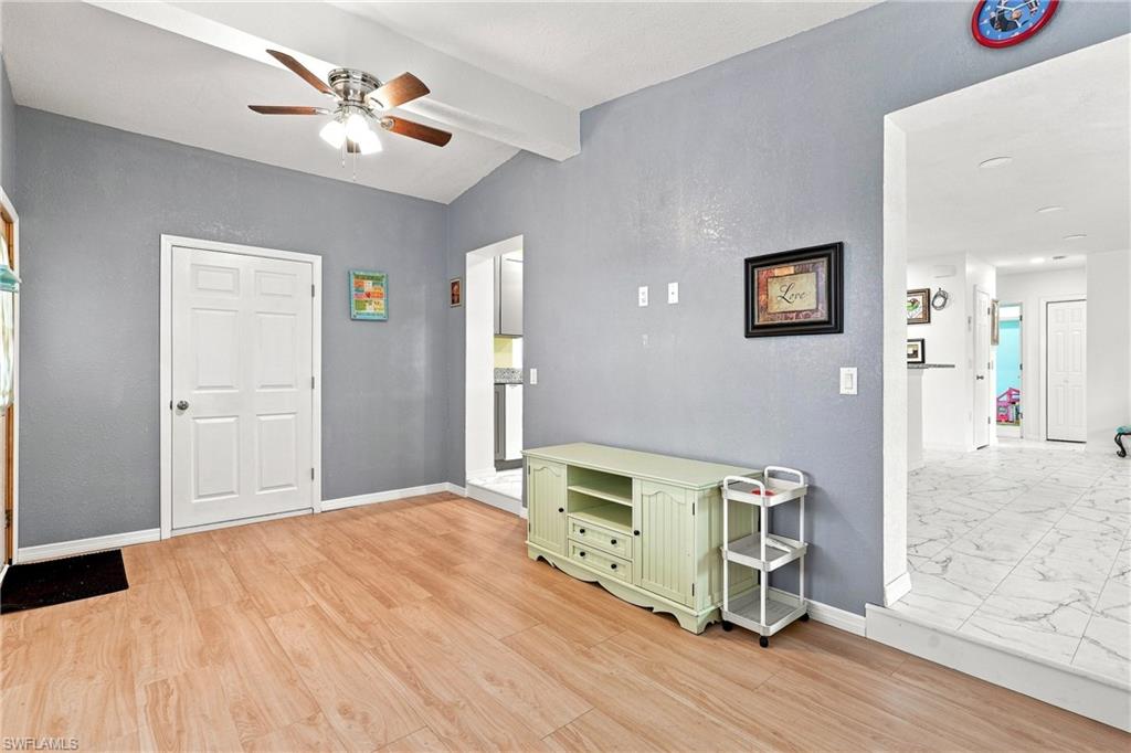 22018 Catherine Ave Property Photo 13