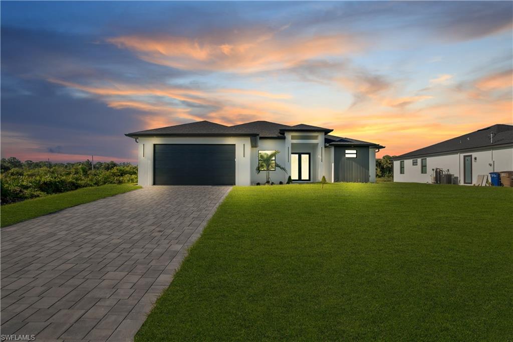 695 Whitmore Loop Property Photo 4