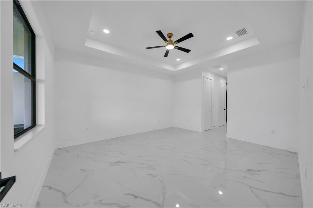 695 Whitmore Loop Property Photo 22