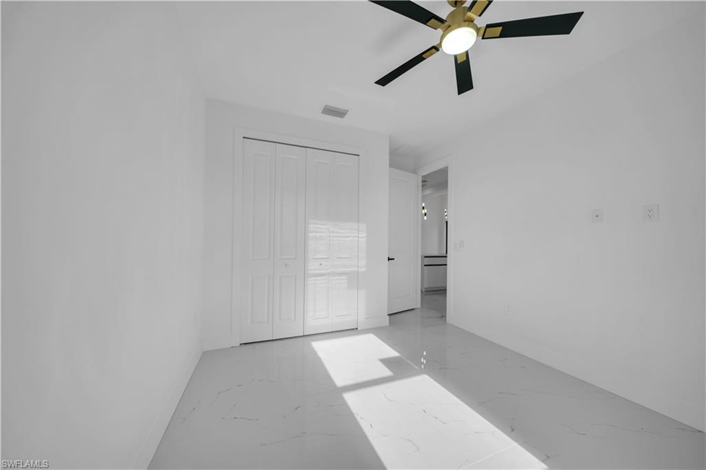 695 Whitmore Loop Property Photo 34