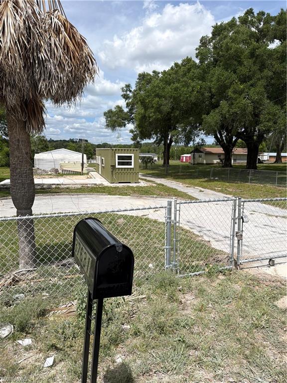 37631 Kossik Rd Property Photo 1