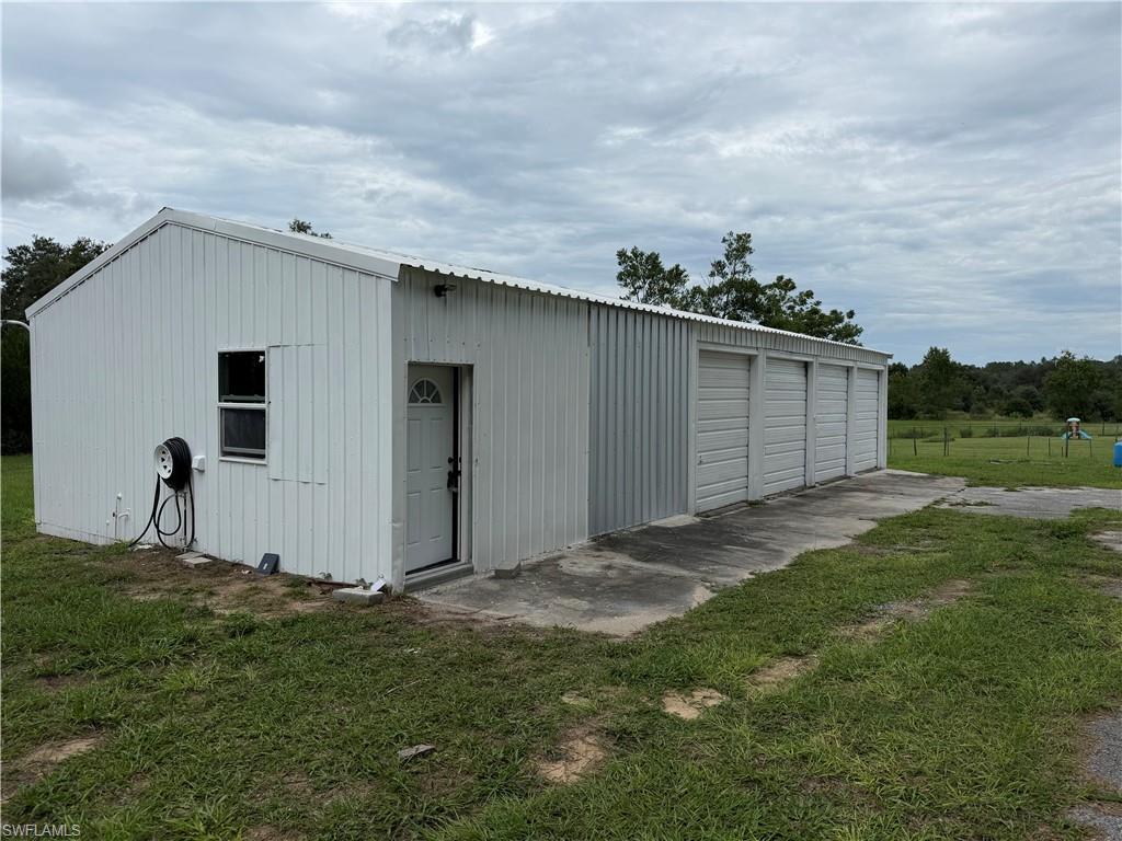 37631 Kossik Rd Property Photo 2
