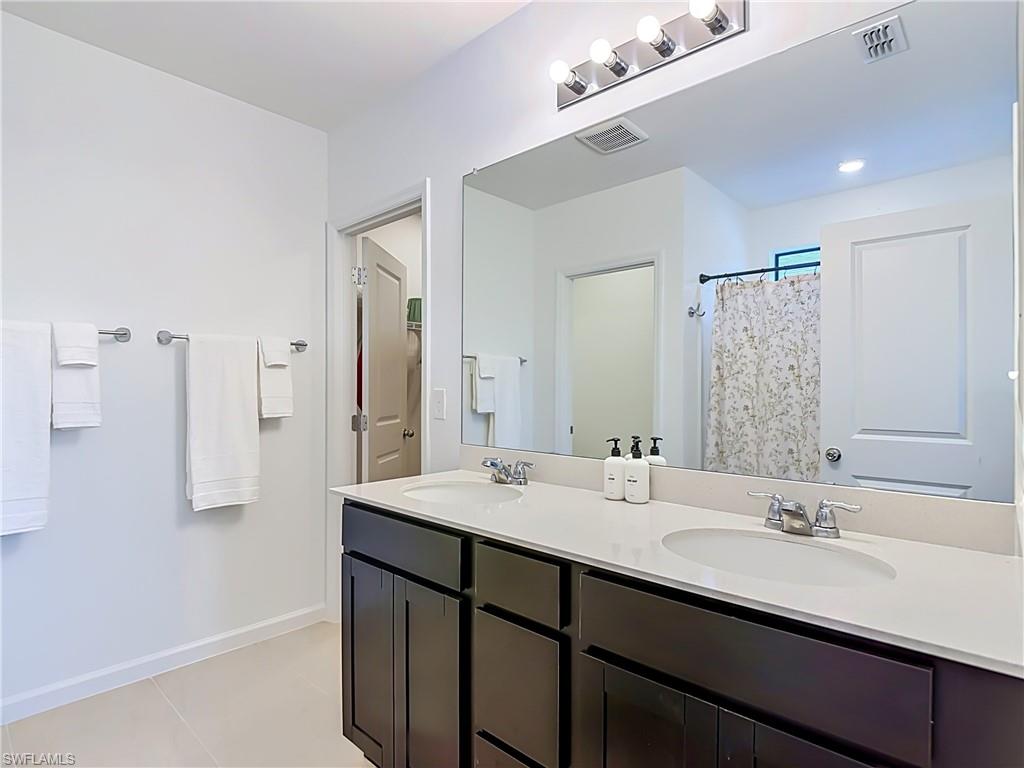 1211 Caloosa Cove Dr Property Photo 24
