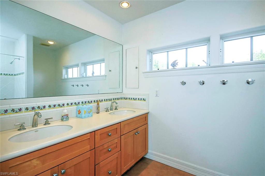 580 Sea Oats Dr Property Photo 30