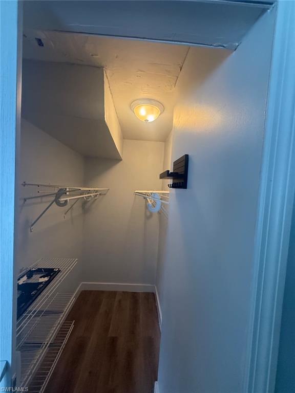 129 E Lake Dr Property Photo 12