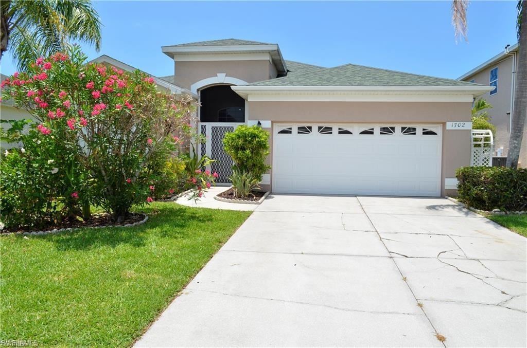 1702 Emerald Cove DR Property Photo 1