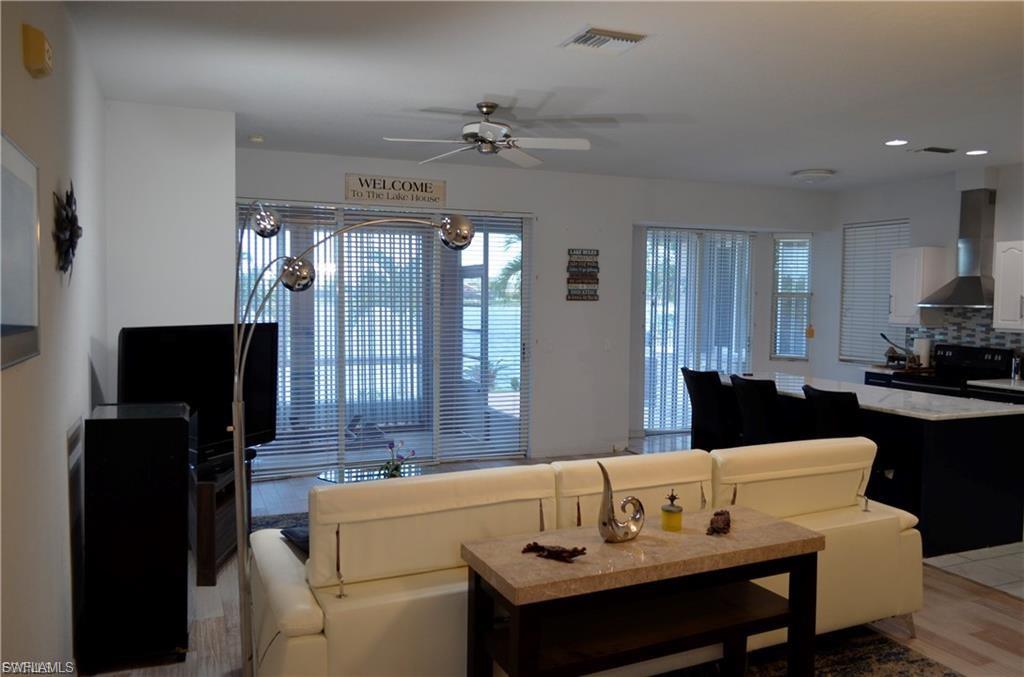 1702 Emerald Cove Dr Property Photo 7