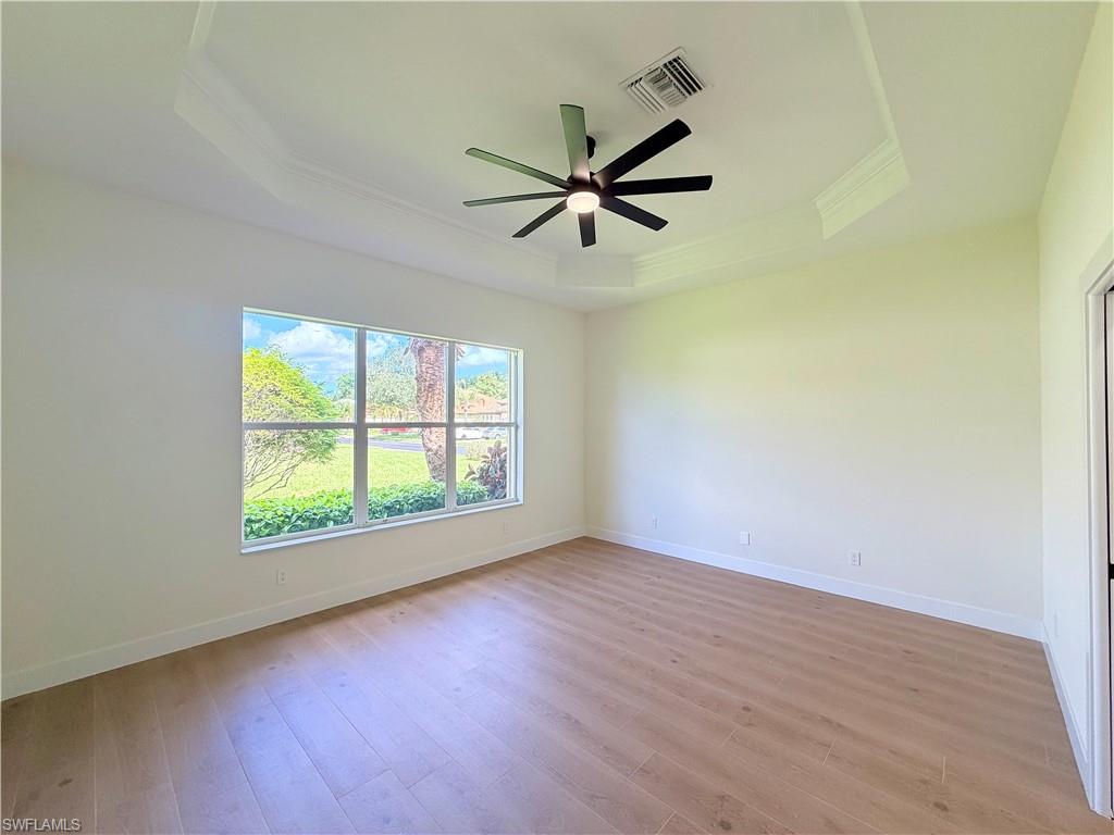 11001 Sea Tropic Ln Property Photo 11