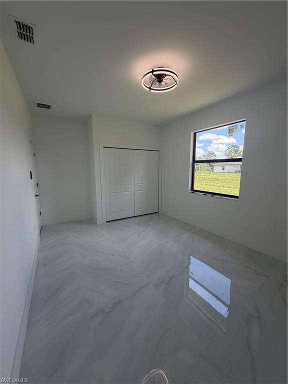 6042 Langdon Ave Property Photo 10