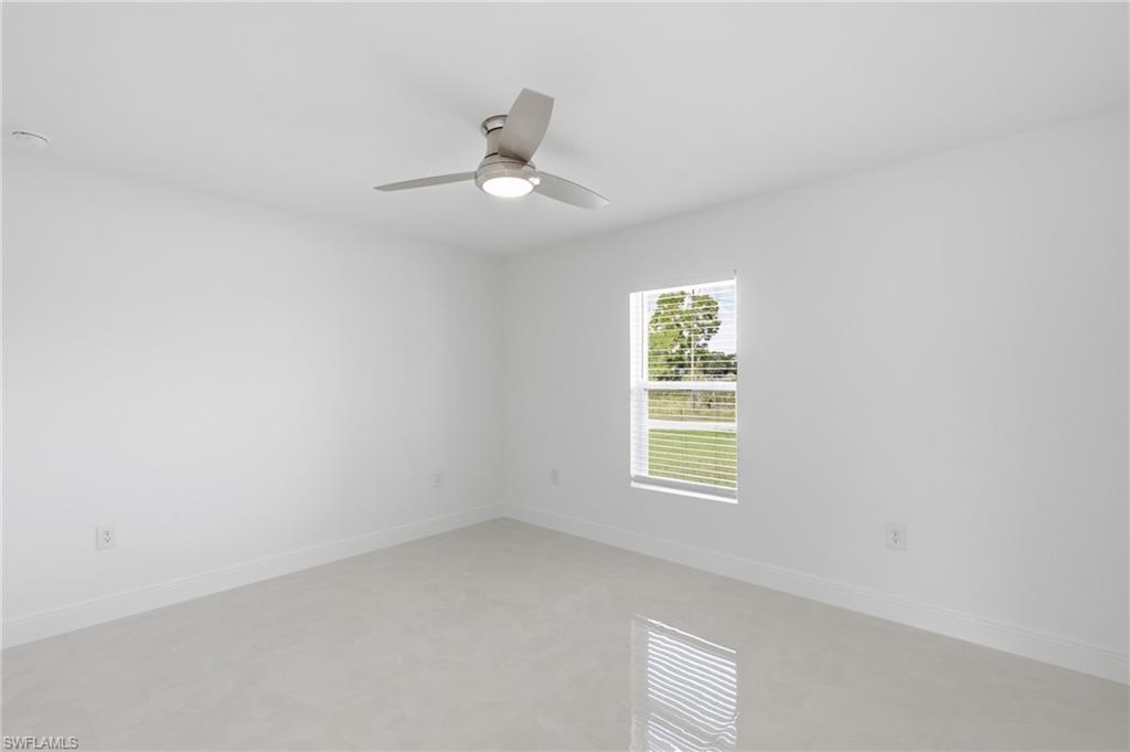 647 Whitmore Loop Property Photo 21