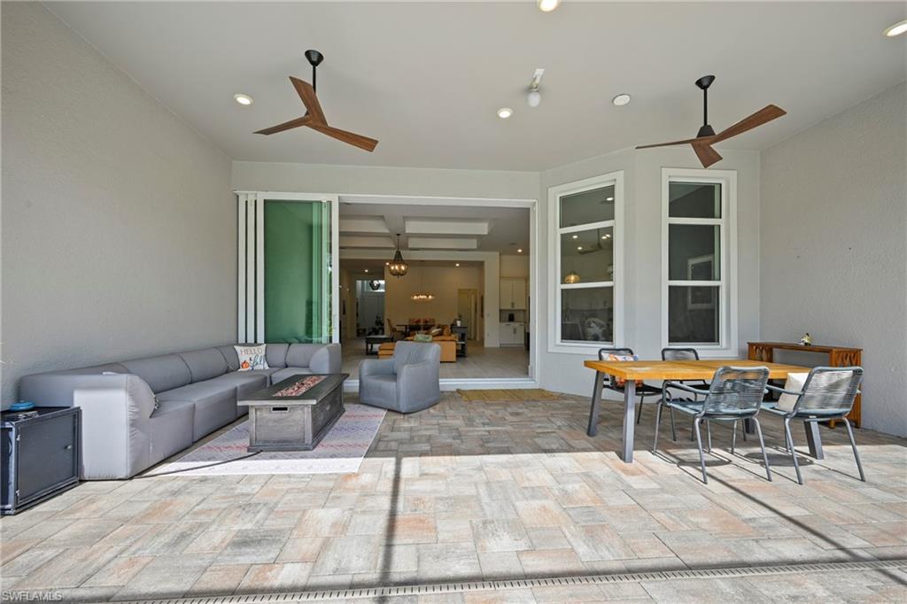 16152 Palmetto St Property Photo 23