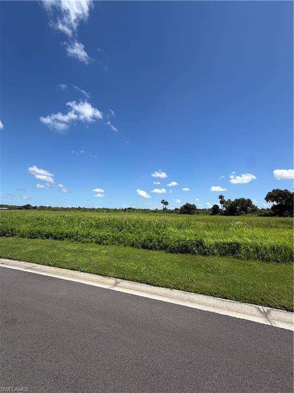 2048 Silk Bay Blvd Property Photo 5