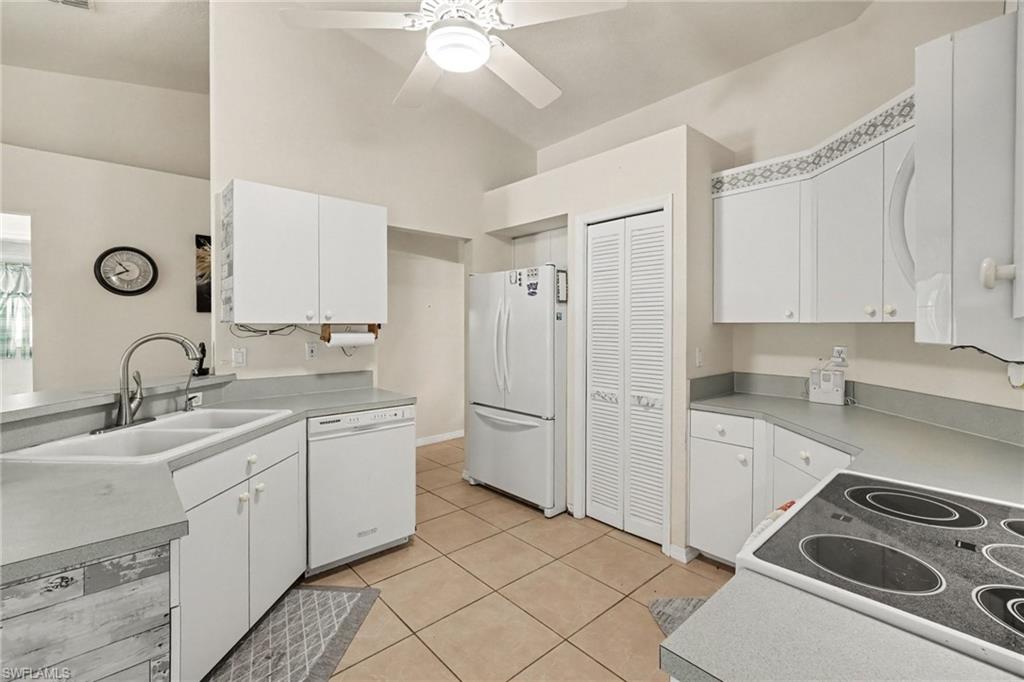 524 Sw 23rd Ter Property Photo 10