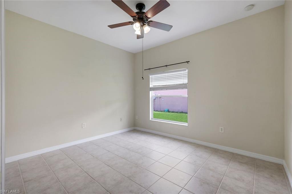 2563 Nature Pointe Loop Property Photo 13
