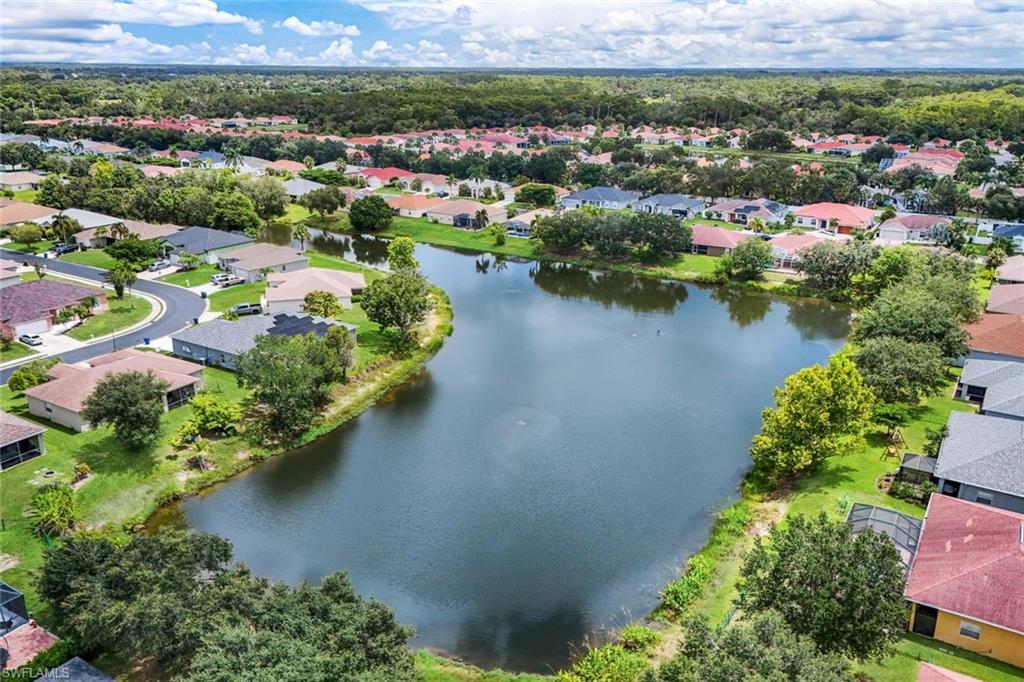 2563 Nature Pointe Loop Property Photo 27