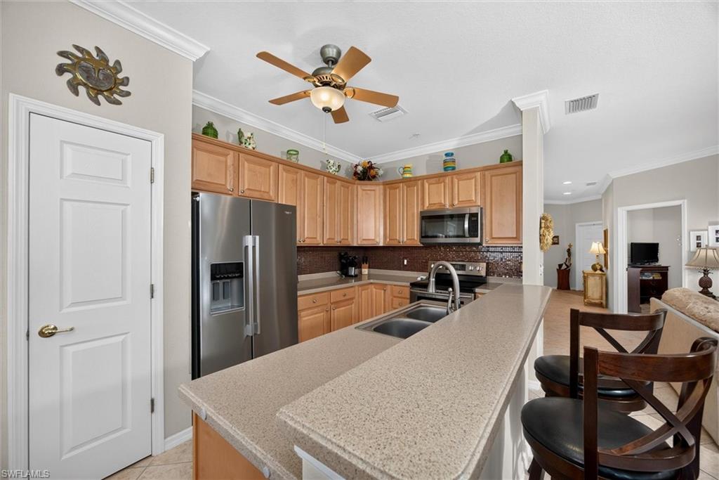 13981 Lake Mahogany Blvd 2513 Property Photo 9