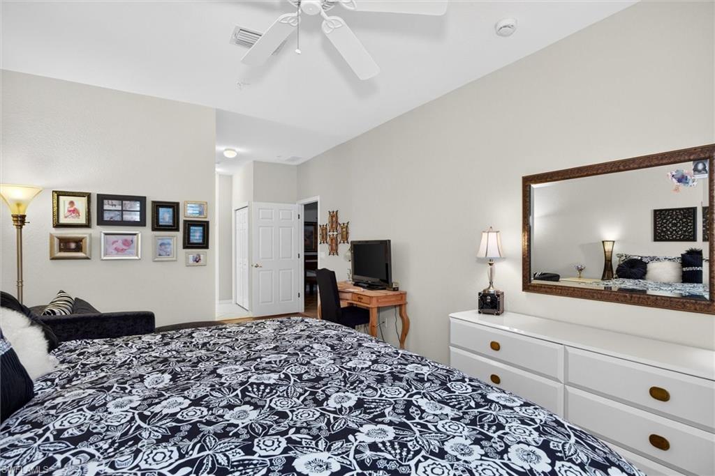 13981 Lake Mahogany Blvd 2513 Property Photo 18