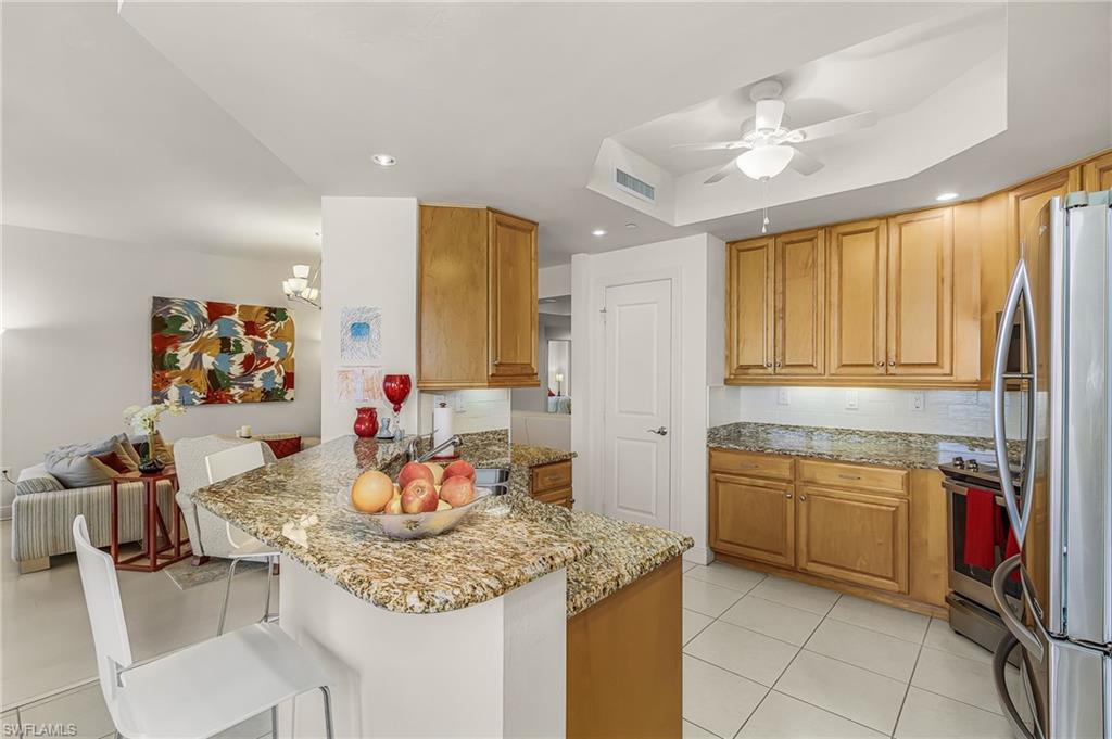 4192 Bay Beach Ln 872 Property Photo 7