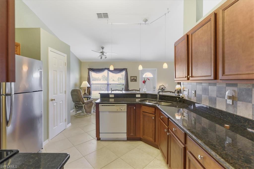 8141 Liriope Loop Property Photo 9