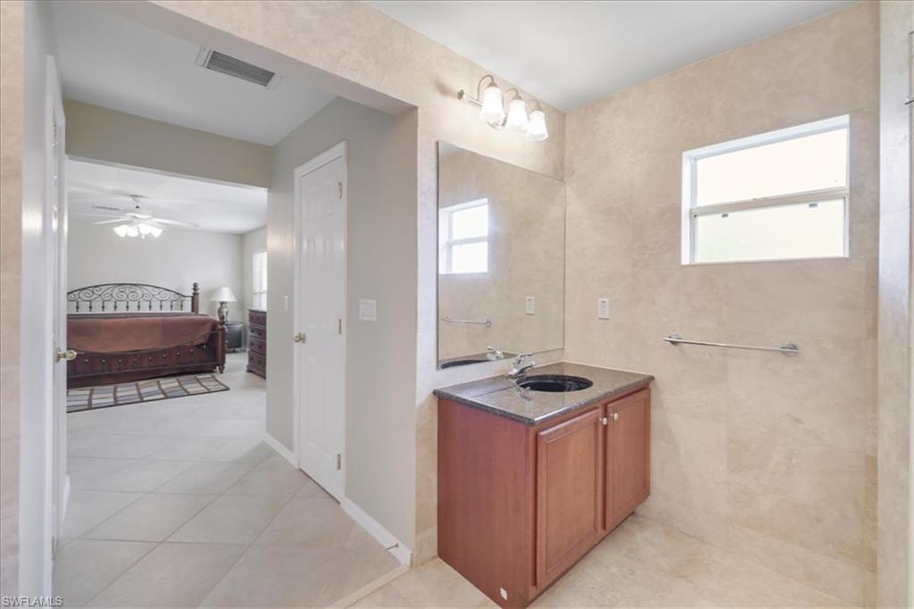 8141 Liriope Loop Property Photo 12