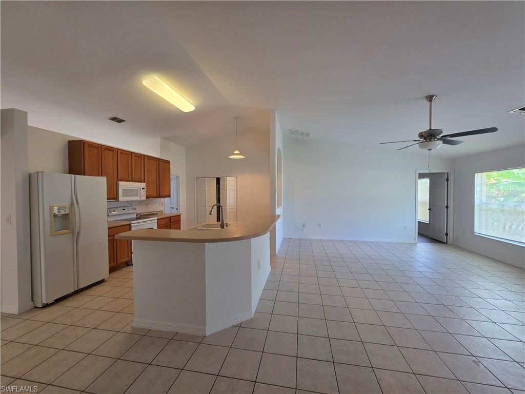 1014 Nw 31st Pl Property Photo 12