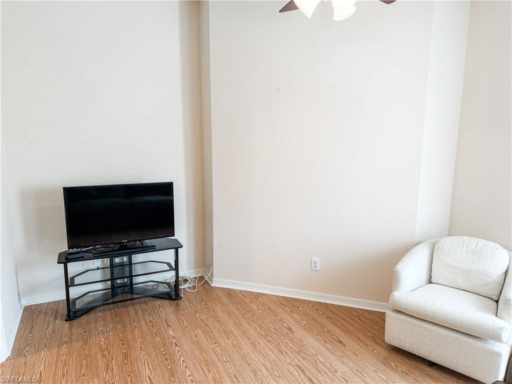 10704 Rio Mar Cir Property Photo 17