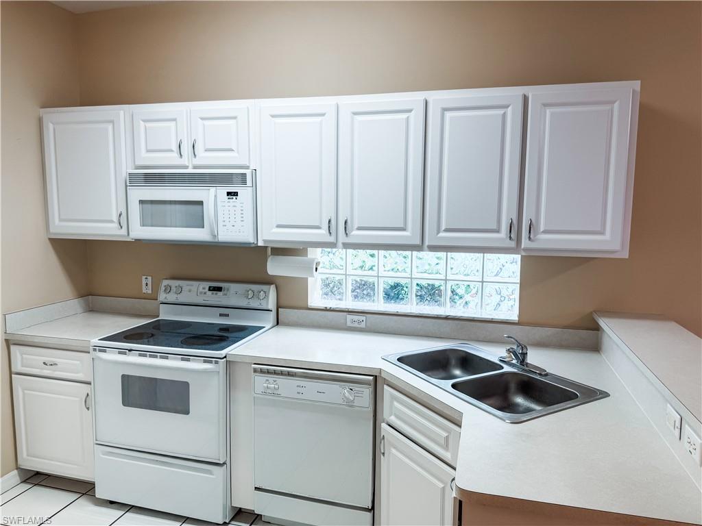 10704 Rio Mar Cir Property Photo 19