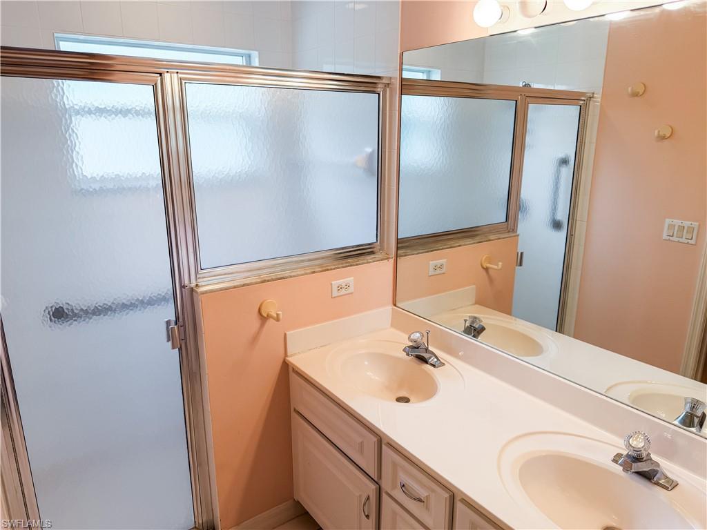 10704 Rio Mar Cir Property Photo 30