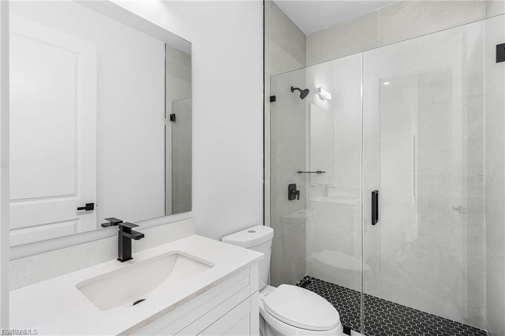 1117 Ne 14th Ter Property Photo 15