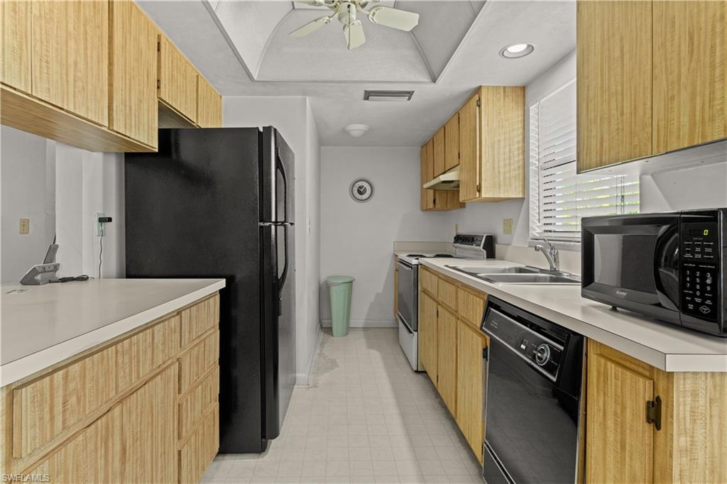 1113 Cape Coral Pkwy W 103 Property Photo 6