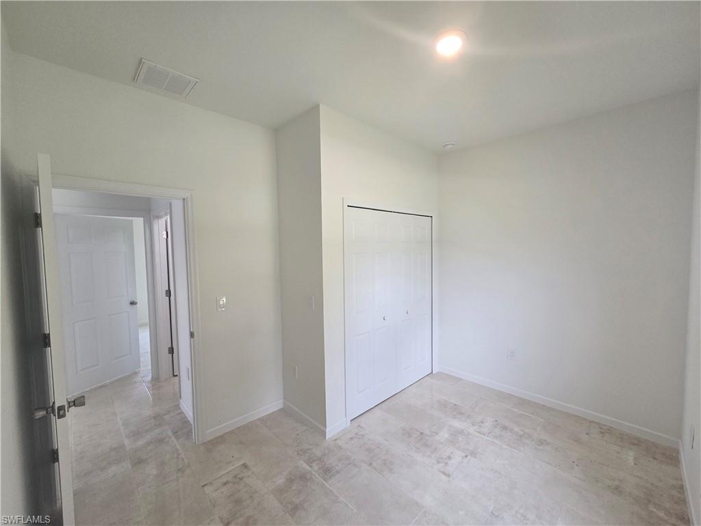 53 Joan Ave S Property Photo 17