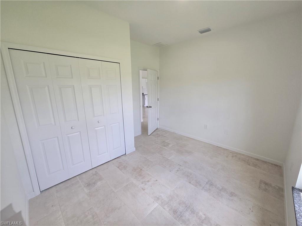 53 Joan Ave S Property Photo 19