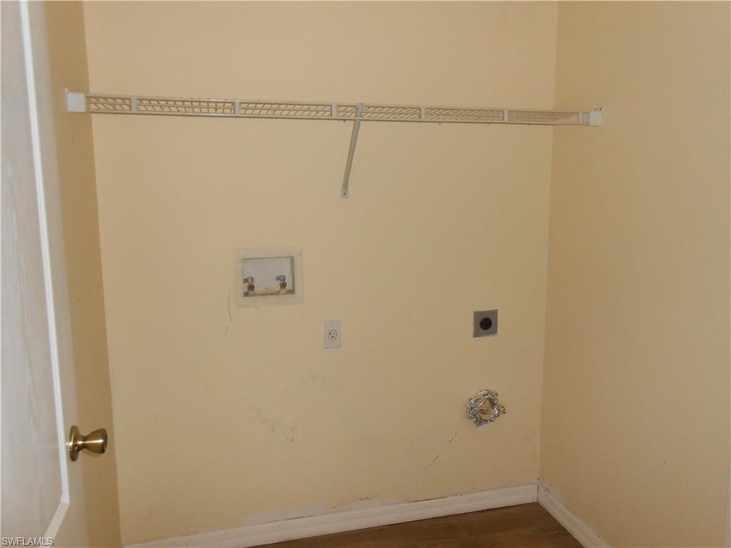 1221 Belair St E Property Photo 6