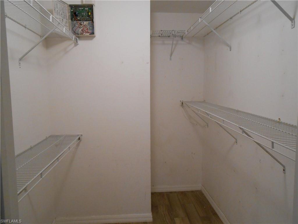 1221 Belair St E Property Photo 10