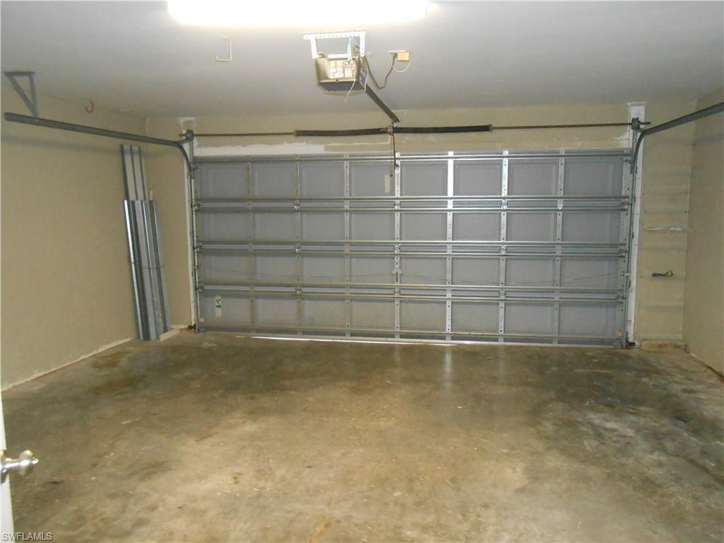 1221 Belair St E Property Photo 14