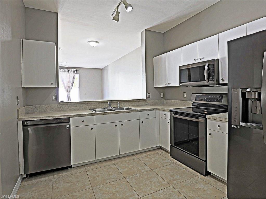 3605 Cedar Oak Dr 107 Property Photo 3