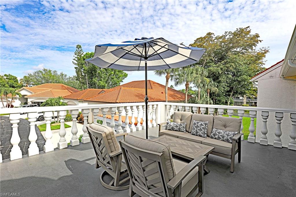 11921 Seabreeze Cove Ln 208 Property Photo 5