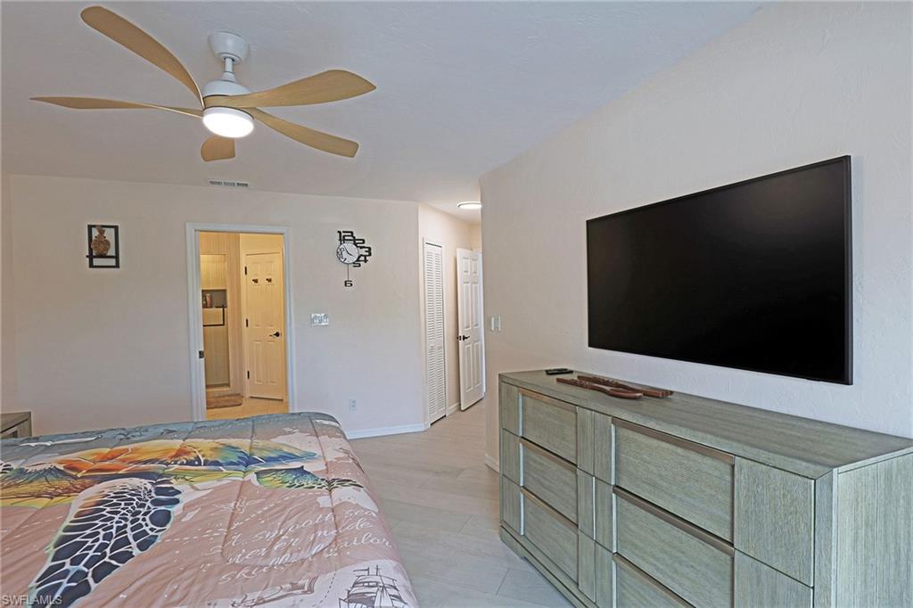 11921 Seabreeze Cove Ln 208 Property Photo 15